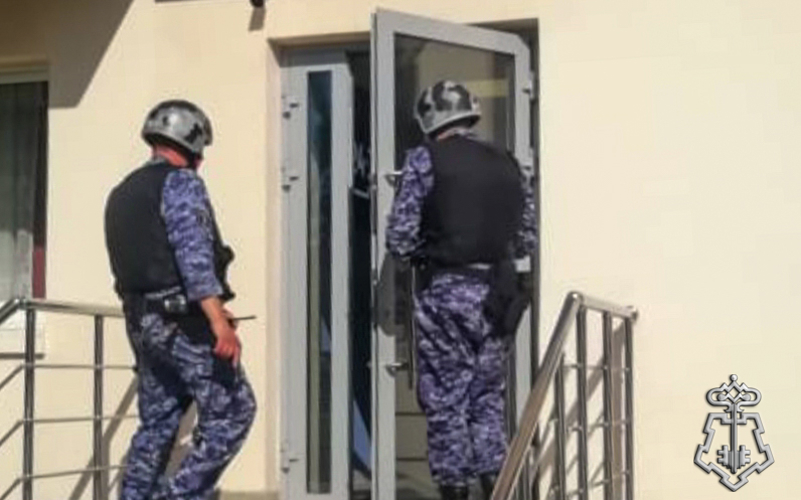 СОТРУДНИКИ ВНЕВЕДОМСТВЕННОЙ ОХРАНЫ ЗАДЕРЖАЛИ ГРАБИТЕЛЯ В РОСТОВСКОЙ ОБЛАСТИ
