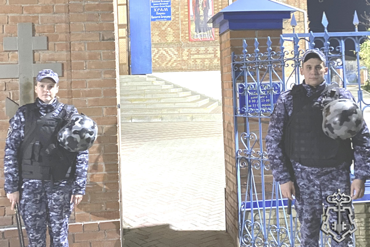 ВНЕВЕДОМСТВЕННАЯ ОХРАНА ОБЕСПЕЧИЛА БЕЗОПАСНОСТЬ ПРАЗДНОВАНИЯ ПРАВОСЛАВНОЙ ПАСХИ В ДОНСКОМ РЕГИОНЕ