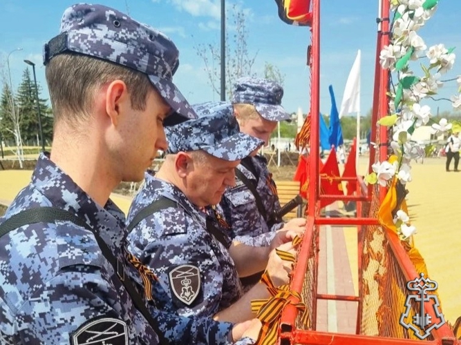 В РОСТОВСКОЙ ОБЛАСТИ СОТРУДНИКИ ВНЕВЕДОМСТВЕННОЙ ОХРАНЫ РОСГВАРДИИ ПРОВЕЛИ МЕРОПРИЯТИЯ 81-Й ГОДОВЩИНЫ ПОБЕДЫ В ВЕЛИКОЙ ОТЕЧЕСТВЕННОЙ ВОЙНЕ