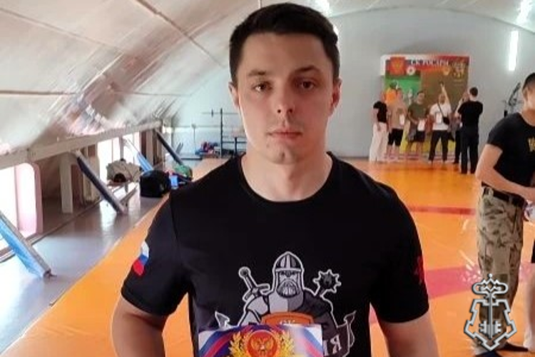 СПОРТСМЕН ИЗ НОВОШАХТИНСКОГО ОТДЕЛА ВНЕВЕДОМСТВЕННОЙ ОХРАНЫ ЗАНЯЛ ПЕРВОЕ МЕСТО В ОТБОРОЧНЫХ СОРЕВНОВАНИЯХ ПО КОМПЛЕКСНОМУ ЕДИНОБОРСТВУ