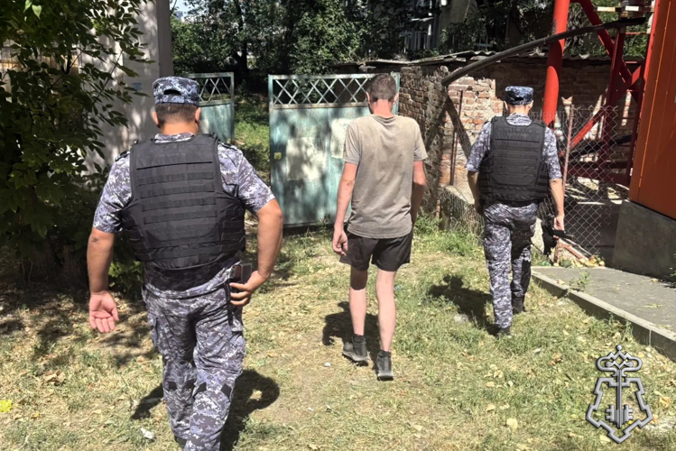 Росгвардейцы пресекли кражу металла с охраняемого объекта в Ростове-на-Дону