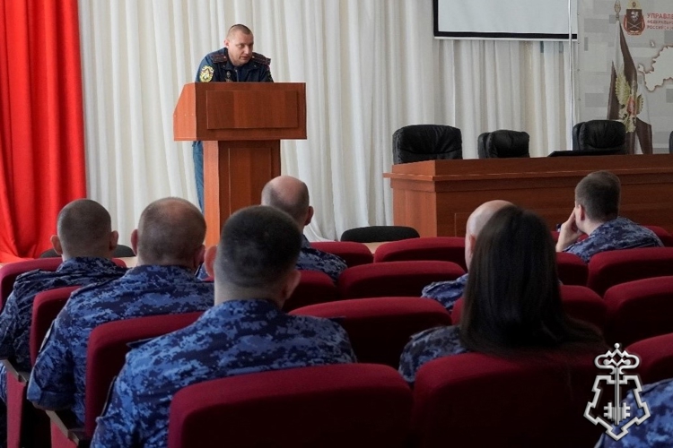 В УПРАВЛЕНИИ ВНЕВЕДОМСТВЕННОЙ ОХРАНЫ РОСТОВСКОЙ ОБЛАСТИ ПРОВЕЛИ СОВМЕСТНОЕ ПОЖАРНО-ТАКТИЧЕСКОЕ УЧЕНИЕ